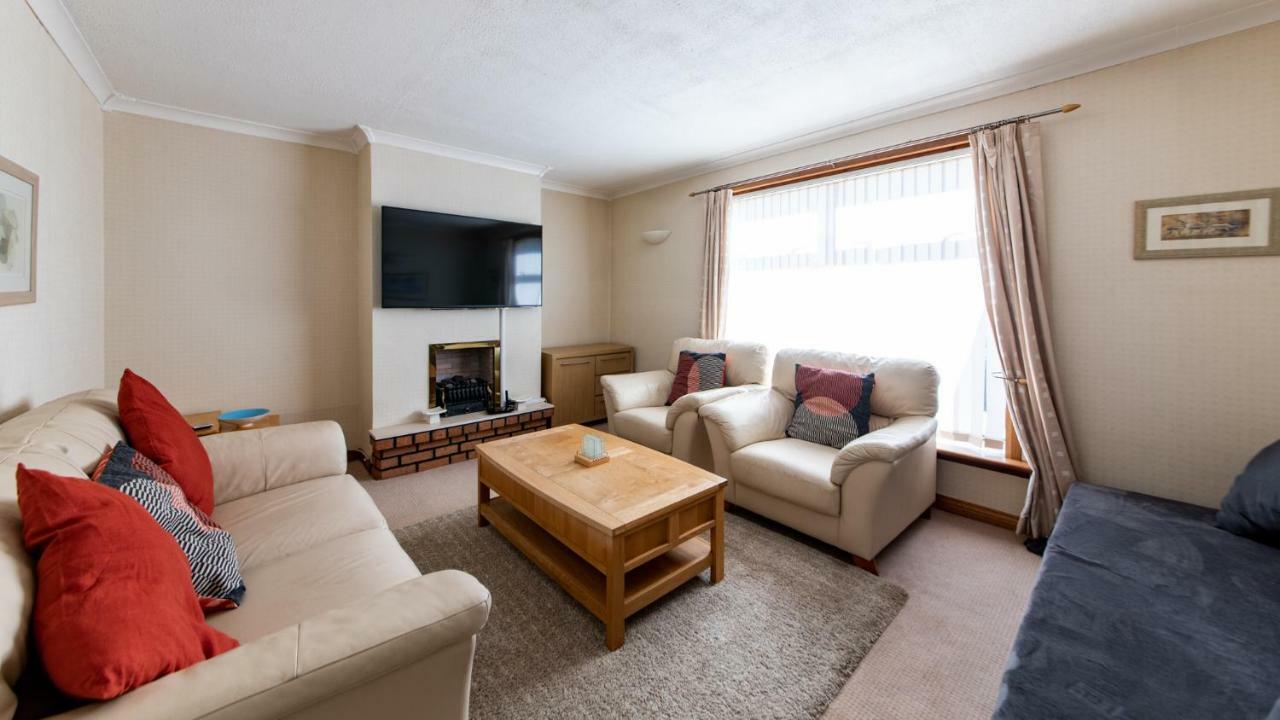 3 Bed House W/Drive & Garden V/Fast Wifi Near Bioquarter Villa Edinburgh Kültér fotó